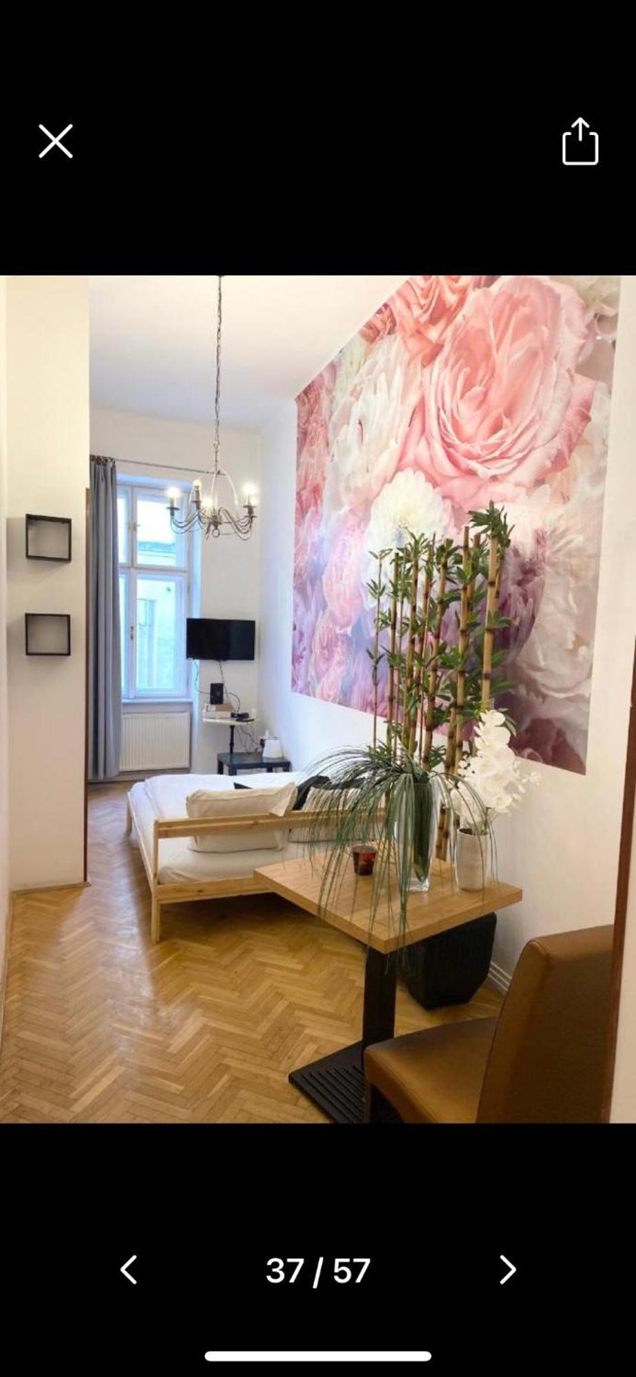 Spring Roses Downtown Boutique Hotel Budapest Exterior photo
